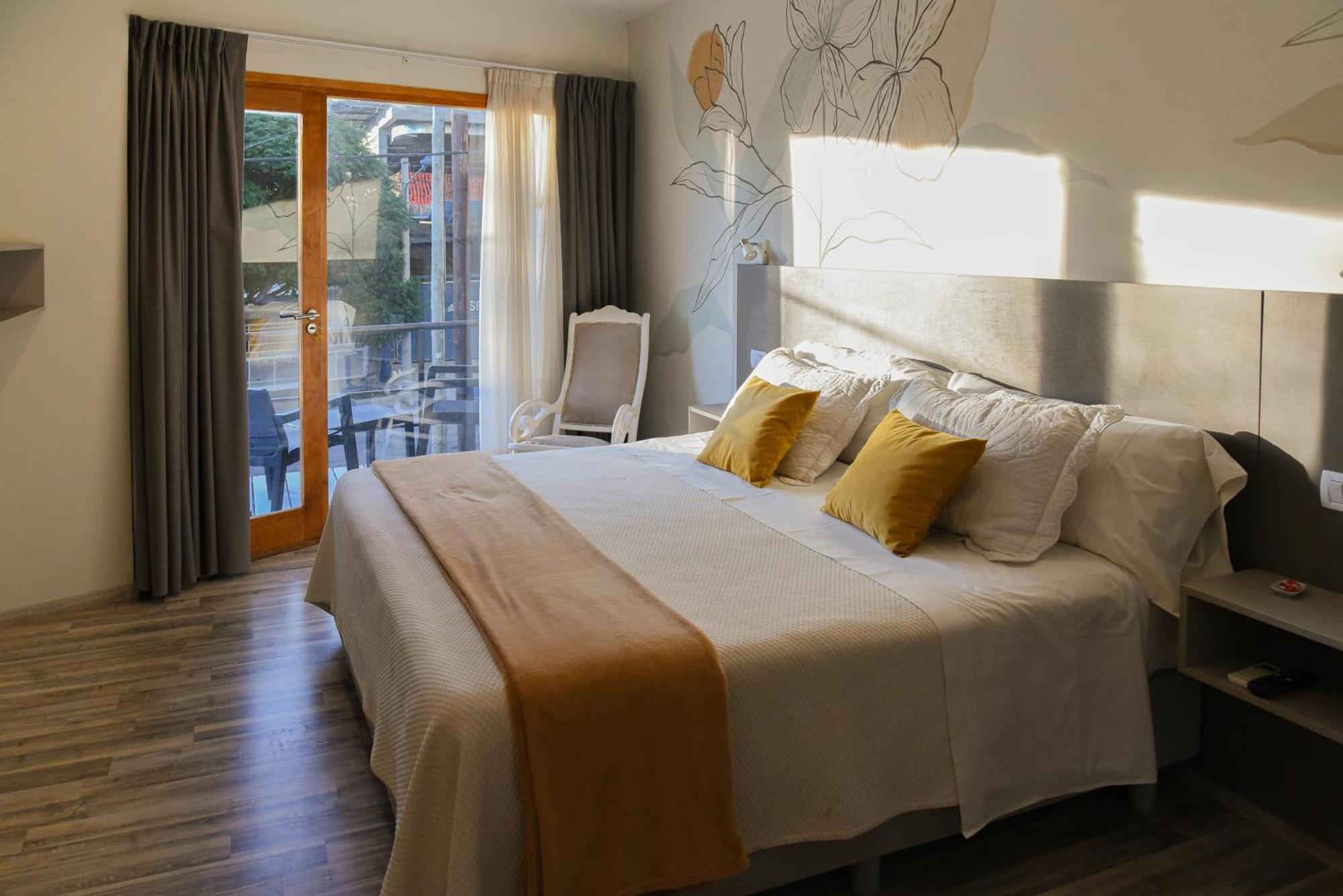 La Morada Petit Hotel Неукен Экстерьер фото